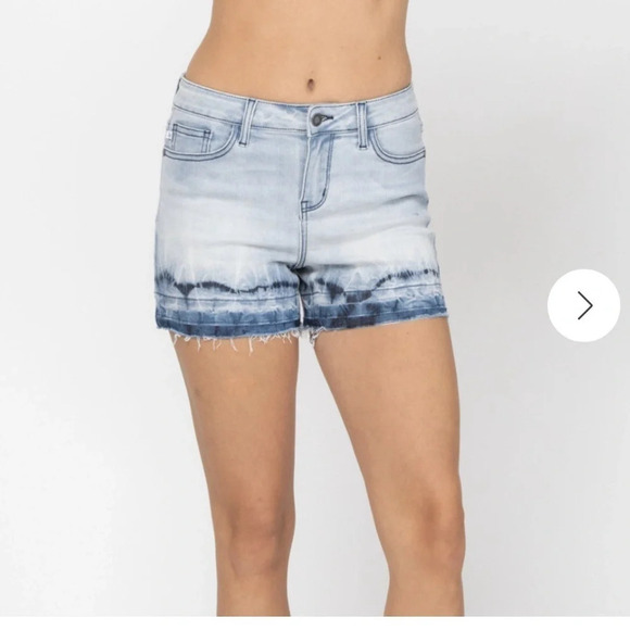 Judy Blue tie dye denim jean‎ shorts - Picture 1 of 5